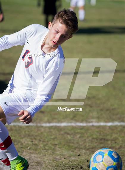 Thumbnail 3 in Whittier vs Maranatha photogallery.