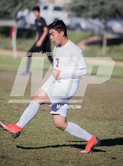 Thumbnail 2 in Whittier vs Maranatha photogallery.
