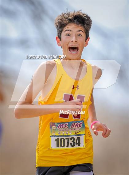 Thumbnail 1 in Mt SAC Invitational (Division 1 - Race 76)  photogallery.
