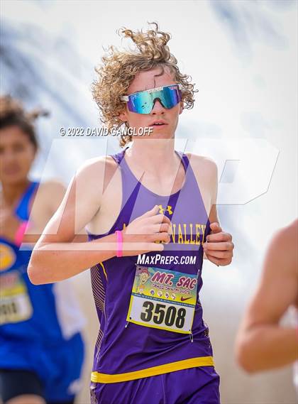 Thumbnail 1 in Mt SAC Invitational (Division 1 - Race 76)  photogallery.