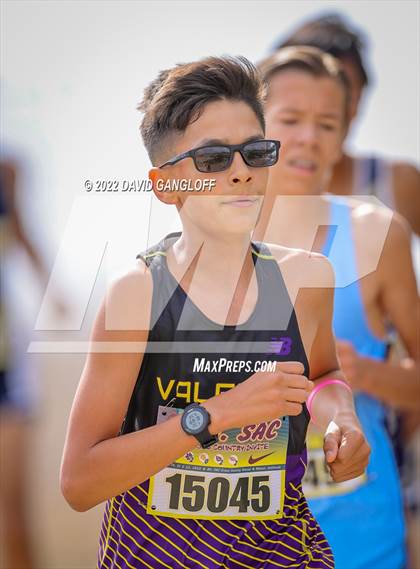 Thumbnail 1 in Mt SAC Invitational (Division 1 - Race 76)  photogallery.