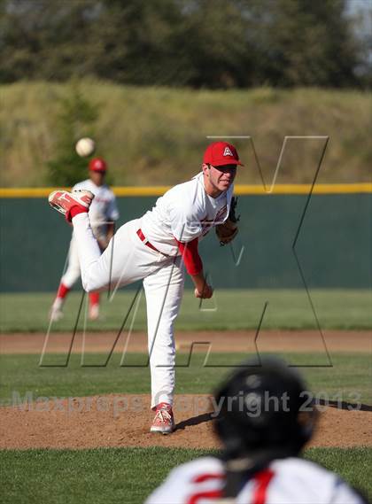 Thumbnail 2 in El Camino @ Antelope photogallery.