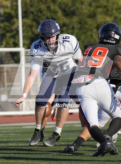 Thumbnail 2 in JV: Marin Catholic @ Pittsburg photogallery.