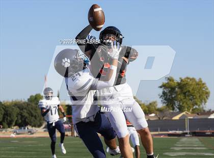 Thumbnail 1 in JV: Marin Catholic @ Pittsburg photogallery.