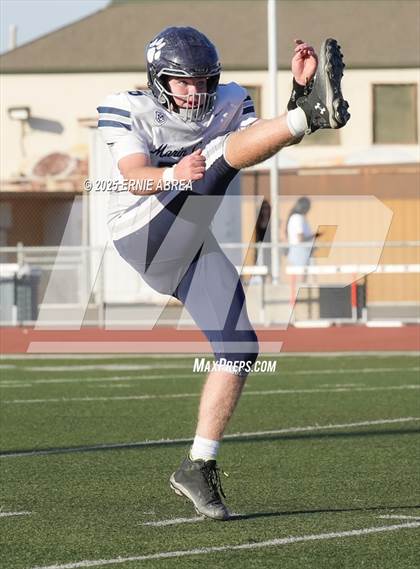 Thumbnail 2 in JV: Marin Catholic @ Pittsburg photogallery.