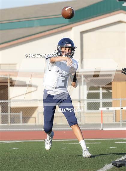 Thumbnail 2 in JV: Marin Catholic @ Pittsburg photogallery.