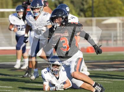 Thumbnail 3 in JV: Marin Catholic @ Pittsburg photogallery.