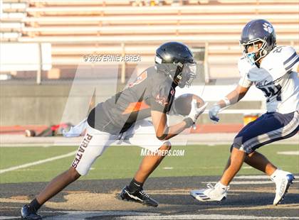 Thumbnail 2 in JV: Marin Catholic @ Pittsburg photogallery.