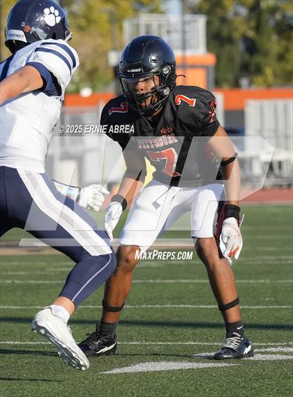 Thumbnail 2 in JV: Marin Catholic @ Pittsburg photogallery.