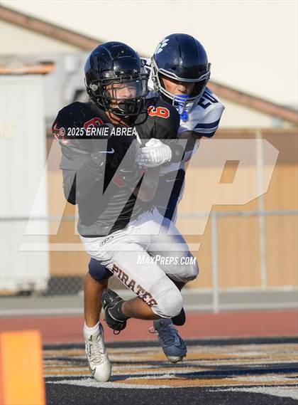 Thumbnail 2 in JV: Marin Catholic @ Pittsburg photogallery.