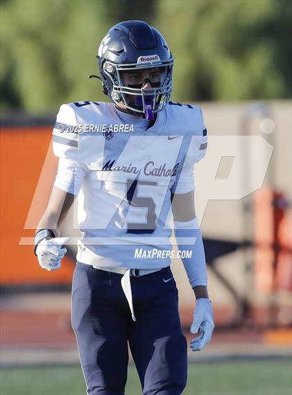 Thumbnail 1 in JV: Marin Catholic @ Pittsburg photogallery.
