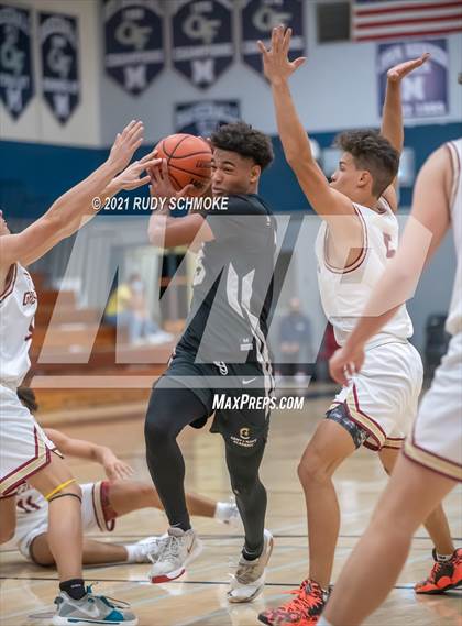Thumbnail 2 in Army-Navy vs. Mission Hills (Regional Rumble) photogallery.