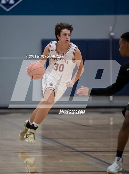 Thumbnail 2 in Army-Navy vs. Mission Hills (Regional Rumble) photogallery.