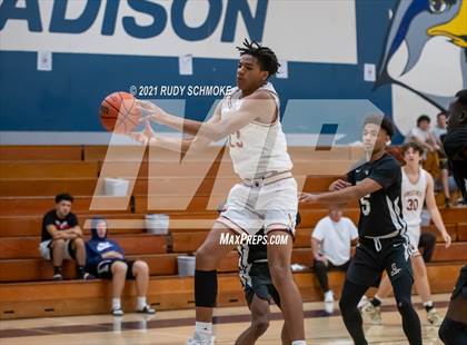 Thumbnail 3 in Army-Navy vs. Mission Hills (Regional Rumble) photogallery.