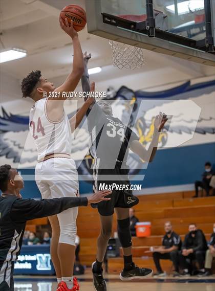Thumbnail 2 in Army-Navy vs. Mission Hills (Regional Rumble) photogallery.