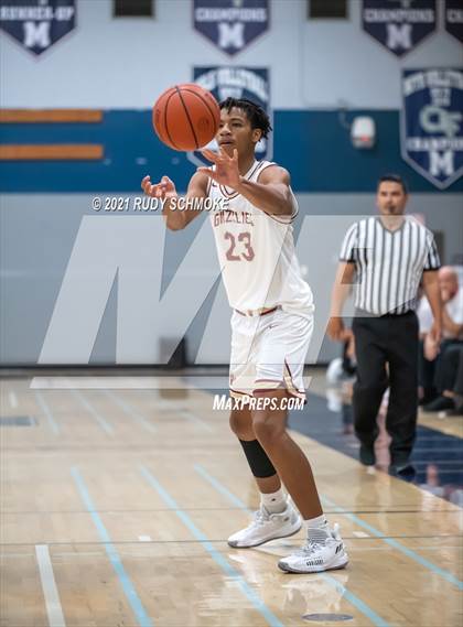 Thumbnail 2 in Army-Navy vs. Mission Hills (Regional Rumble) photogallery.