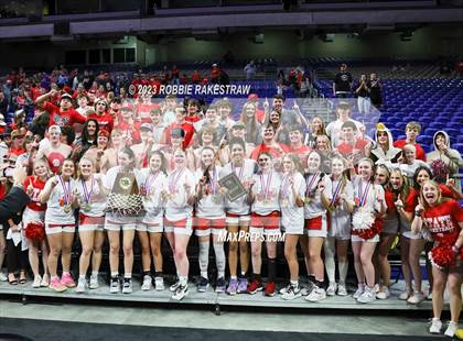 Thumbnail 2 in Fairfield vs. Holliday (UIL 3A Basketball State Final Medal Ceremony) photogallery.
