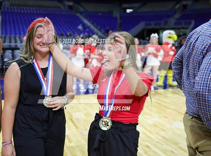 Thumbnail 3 in Fairfield vs. Holliday (UIL 3A Basketball State Final Medal Ceremony) photogallery.