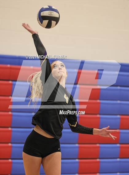 Thumbnail 2 in Kellogg @ Coeur d'Alene (Scrimmage) photogallery.
