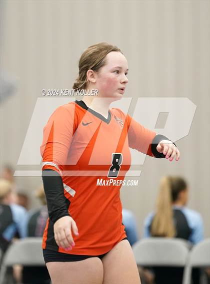 Thumbnail 2 in Fenton vs. St. Mary's Prep (Motor City Power Series) photogallery.