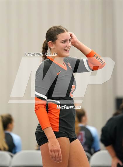 Thumbnail 1 in Fenton vs. St. Mary's Prep (Motor City Power Series) photogallery.