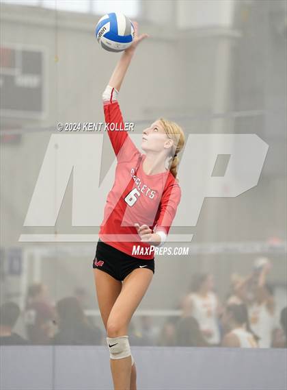 Thumbnail 1 in Fenton vs. St. Mary's Prep (Motor City Power Series) photogallery.