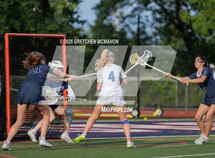 Thumbnail 2 in Wilton @ Darien (FCIAC Finals) photogallery.