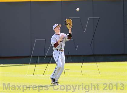 Thumbnail 3 in Round Rock vs. Frenship (Rock Hardball Classic) photogallery.