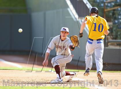 Thumbnail 3 in Round Rock vs. Frenship (Rock Hardball Classic) photogallery.