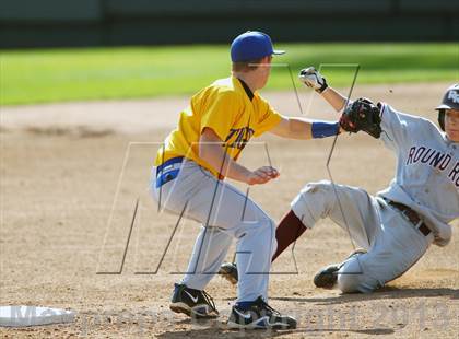 Thumbnail 2 in Round Rock vs. Frenship (Rock Hardball Classic) photogallery.