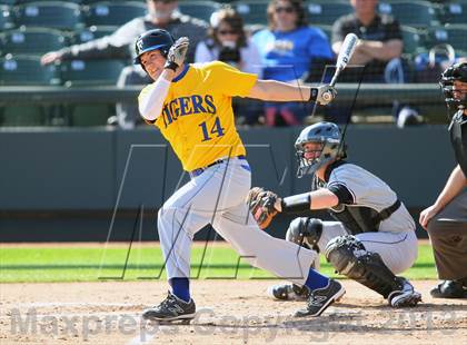 Thumbnail 1 in Round Rock vs. Frenship (Rock Hardball Classic) photogallery.