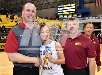 Thumbnail 3 in Long Beach Poly @ Clovis West (CIF Open DIV Southern Regional) photogallery.