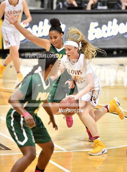 Thumbnail 1 in Long Beach Poly @ Clovis West (CIF Open DIV Southern Regional) photogallery.
