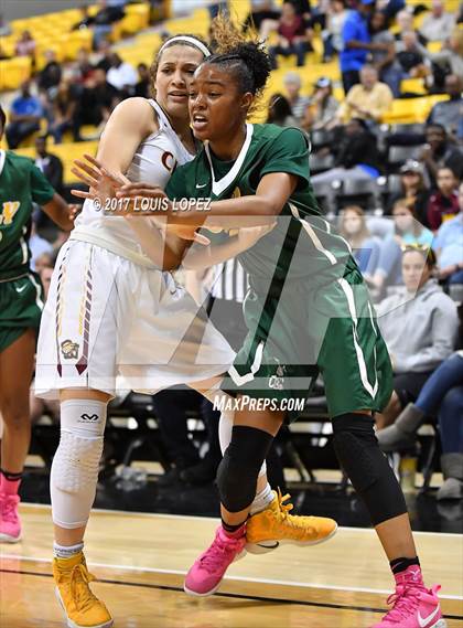 Thumbnail 2 in Long Beach Poly @ Clovis West (CIF Open DIV Southern Regional) photogallery.