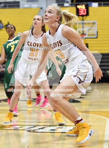 Thumbnail 1 in Long Beach Poly @ Clovis West (CIF Open DIV Southern Regional) photogallery.