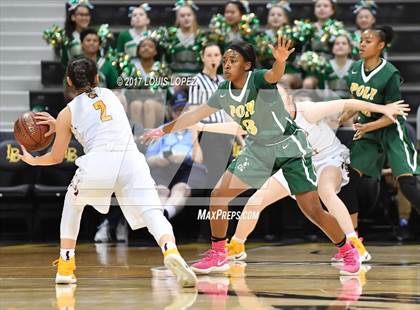 Thumbnail 3 in Long Beach Poly @ Clovis West (CIF Open DIV Southern Regional) photogallery.