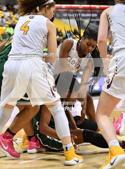 Thumbnail 3 in Long Beach Poly @ Clovis West (CIF Open DIV Southern Regional) photogallery.
