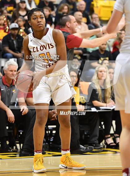 Thumbnail 1 in Long Beach Poly @ Clovis West (CIF Open DIV Southern Regional) photogallery.