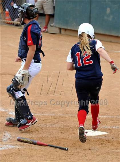 Thumbnail 2 in Marymount vs. La Salle (CIF SS D6 Final) photogallery.