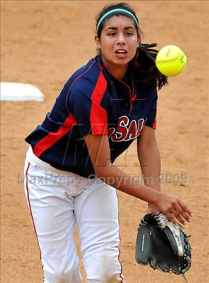 Thumbnail 3 in Marymount vs. La Salle (CIF SS D6 Final) photogallery.