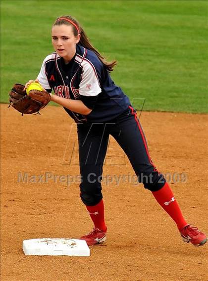Thumbnail 1 in Marymount vs. La Salle (CIF SS D6 Final) photogallery.