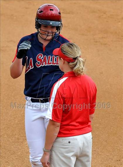 Thumbnail 3 in Marymount vs. La Salle (CIF SS D6 Final) photogallery.