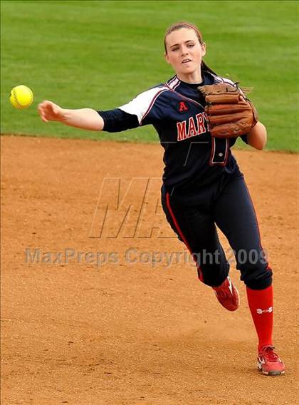 Thumbnail 3 in Marymount vs. La Salle (CIF SS D6 Final) photogallery.