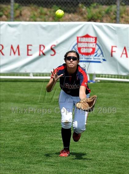 Thumbnail 1 in Marymount vs. La Salle (CIF SS D6 Final) photogallery.
