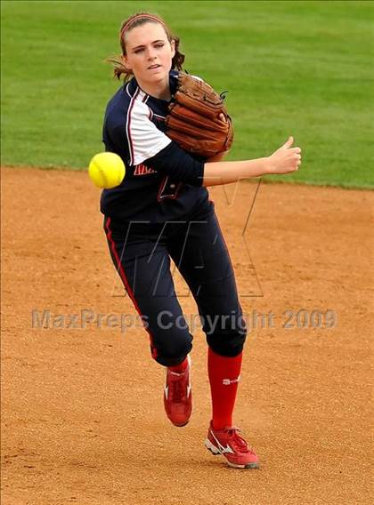 Thumbnail 1 in Marymount vs. La Salle (CIF SS D6 Final) photogallery.