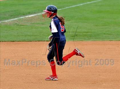 Thumbnail 1 in Marymount vs. La Salle (CIF SS D6 Final) photogallery.