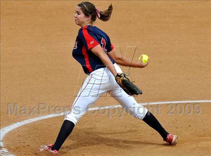 Thumbnail 1 in Marymount vs. La Salle (CIF SS D6 Final) photogallery.