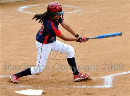Thumbnail 3 in Marymount vs. La Salle (CIF SS D6 Final) photogallery.
