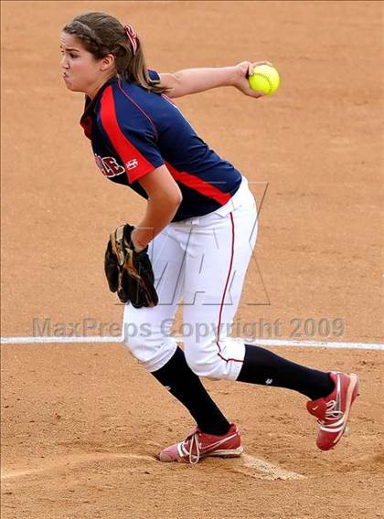 Thumbnail 1 in Marymount vs. La Salle (CIF SS D6 Final) photogallery.