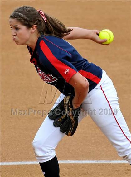 Thumbnail 1 in Marymount vs. La Salle (CIF SS D6 Final) photogallery.